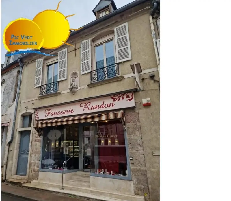 Boutique et appartement + grenier + cave - Photo 1