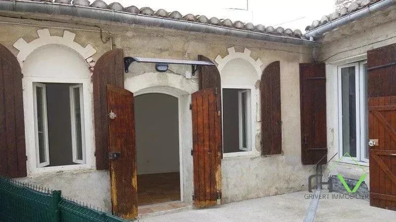 Immeuble de rapport - 4 appartements - Photo 1