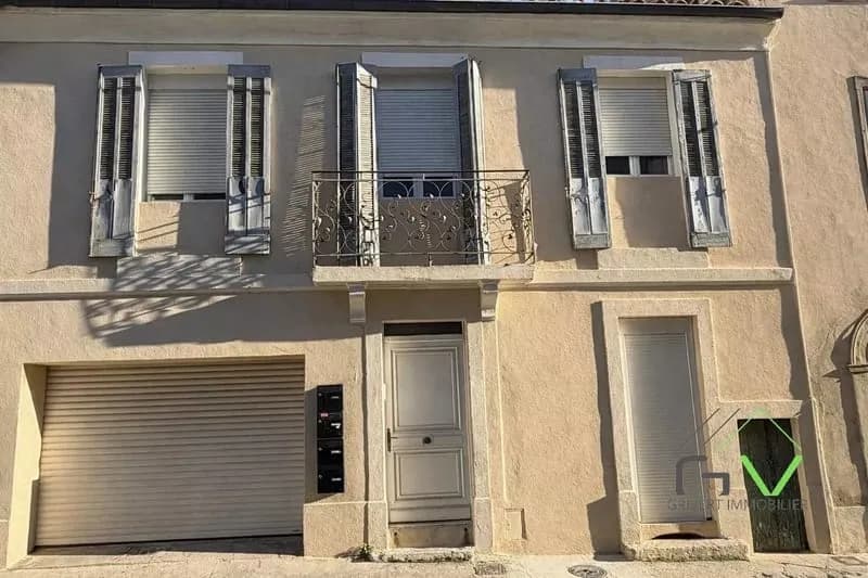 Immeuble 4 appartements avec garage - Révolution / Quais de la Fontaine - Nîmes - Photo 1