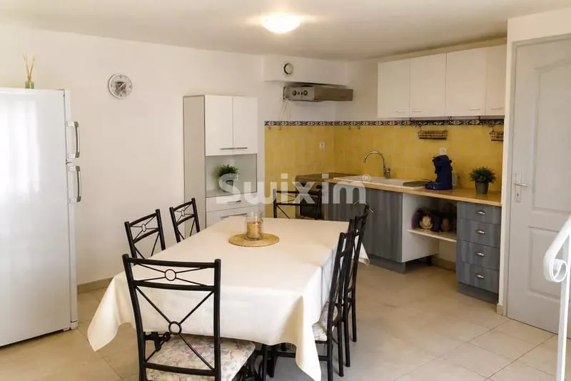Immeuble de 4 appartements à Richerenches - Investissement locatif - Photo 1