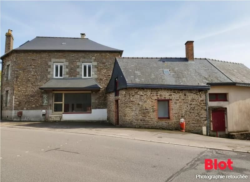 A vendre en Exclusivité chez Blot VITRE immeuble d'habitation + local technique 15 minutes VITRE - Photo 1