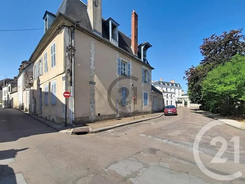 Bâtiment 255 m² - Photo 1