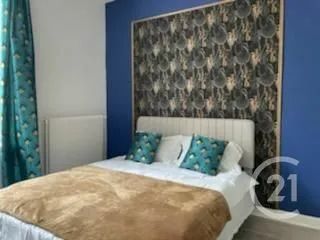Bâtiment 240 m² - Photo 1