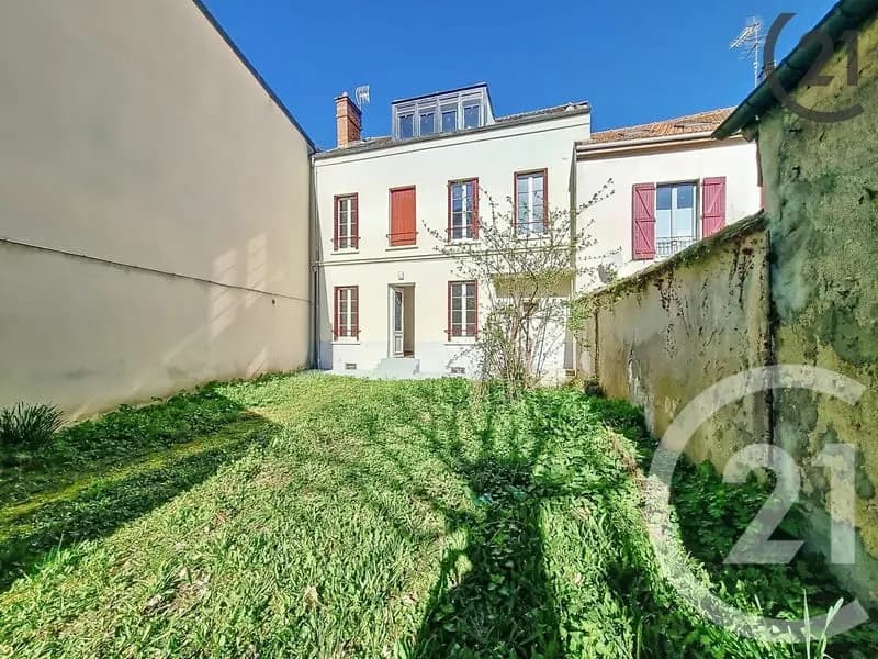 Bâtiment 147 m² - Photo 1