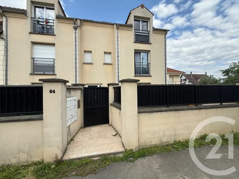 Bâtiment 233 m² - Photo 1