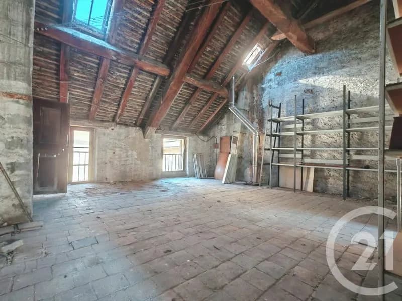 Immeuble 96 m² - Photo 1