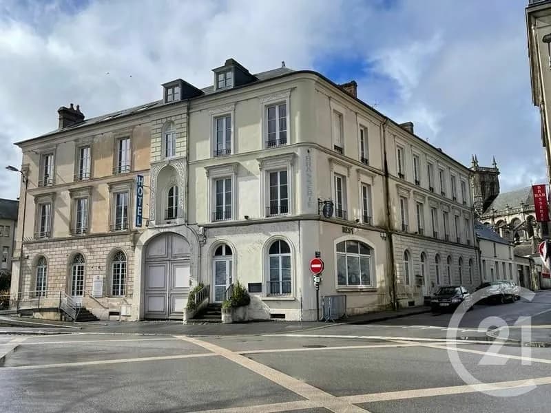 Bâtiment 519 m² - Photo 1