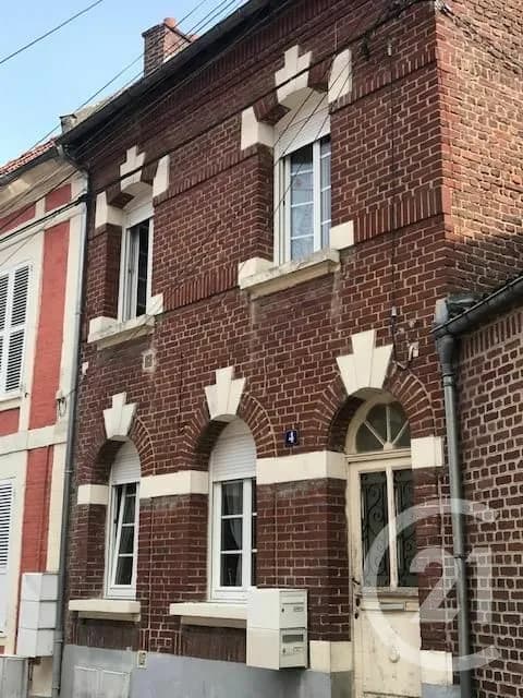 Bâtiment 102 m² - Photo 1