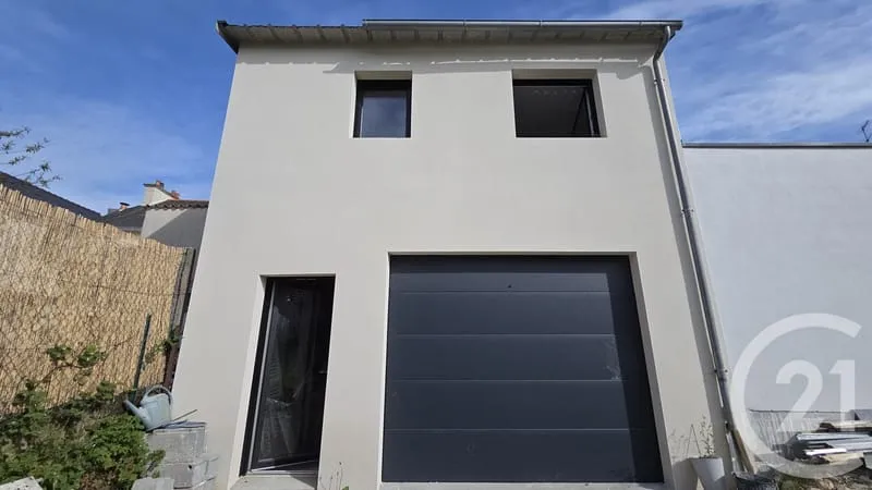 Bâtiment 2 pièces 130 m² - Photo 1