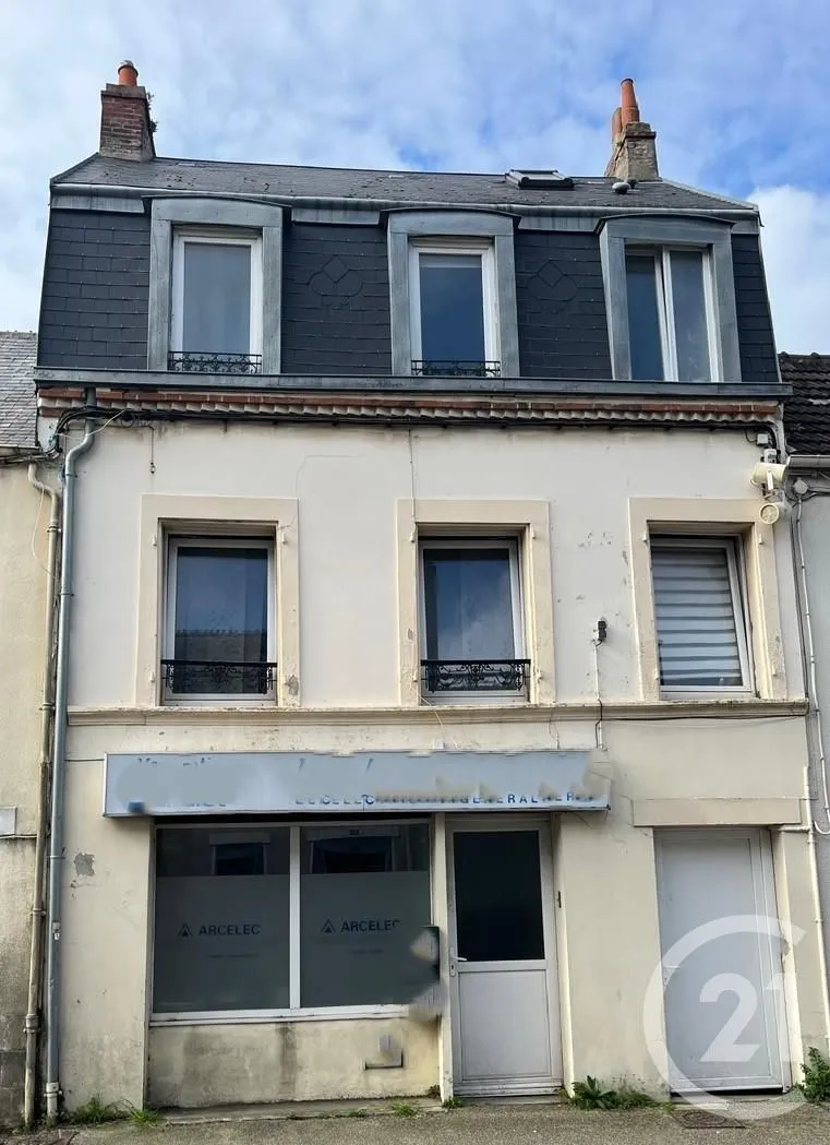 Bâtiment 127 m² - Photo 1