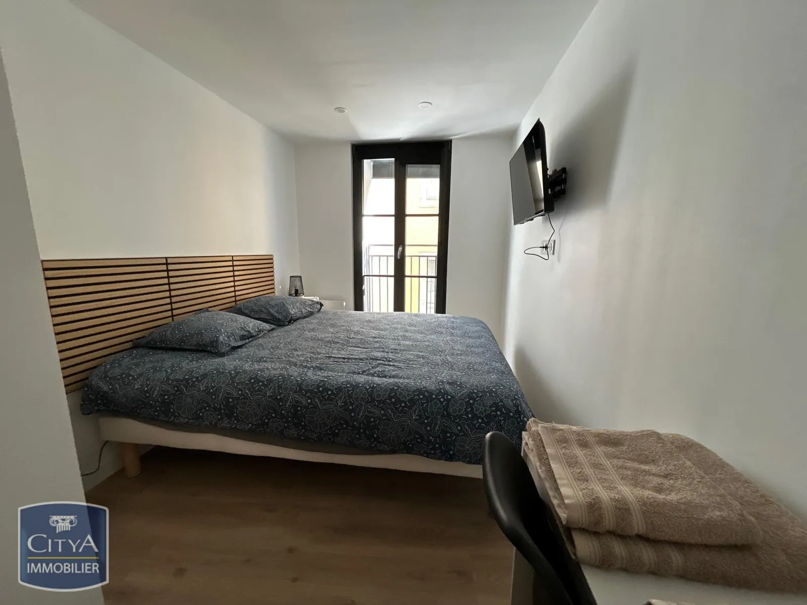 Immeuble - Photo 1