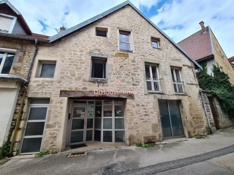 Immeuble de rapport - 2 appartements - un local commercial - Photo 1