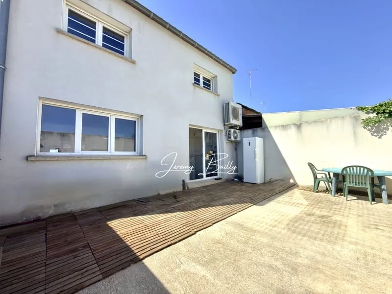 Immeuble de 110 m2 - Photo 1