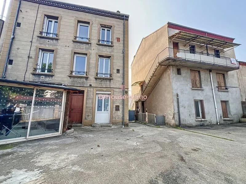 Projet patrimonial ou colocation - 2 immeubles + 5 garages - Quartier recherché - Photo 1