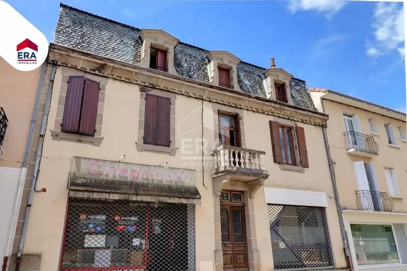 Immeuble composé de 4 logements et 2 commerces - Photo 1