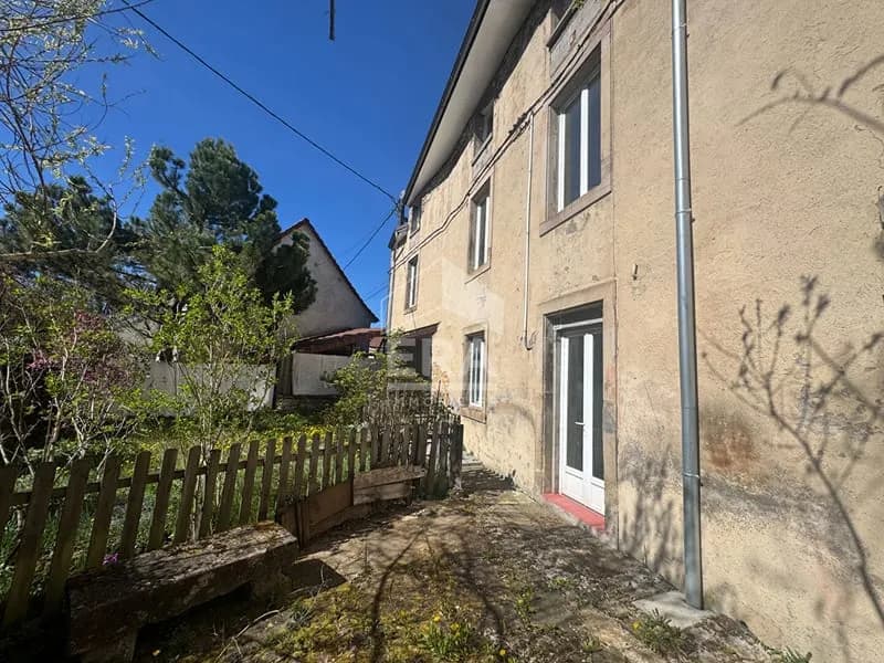 IMMEUBLE APPARTEMENT + LOCAL COMMERCIAL + 2 PLATEAUX HERICOURT - Photo 1