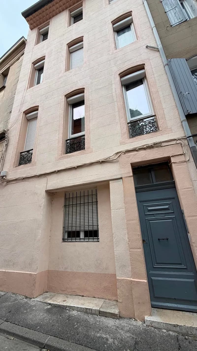 Immeuble de rapport - 5 appartements + 1 commerce - Rentabilité brute 7,40 % - Photo 1