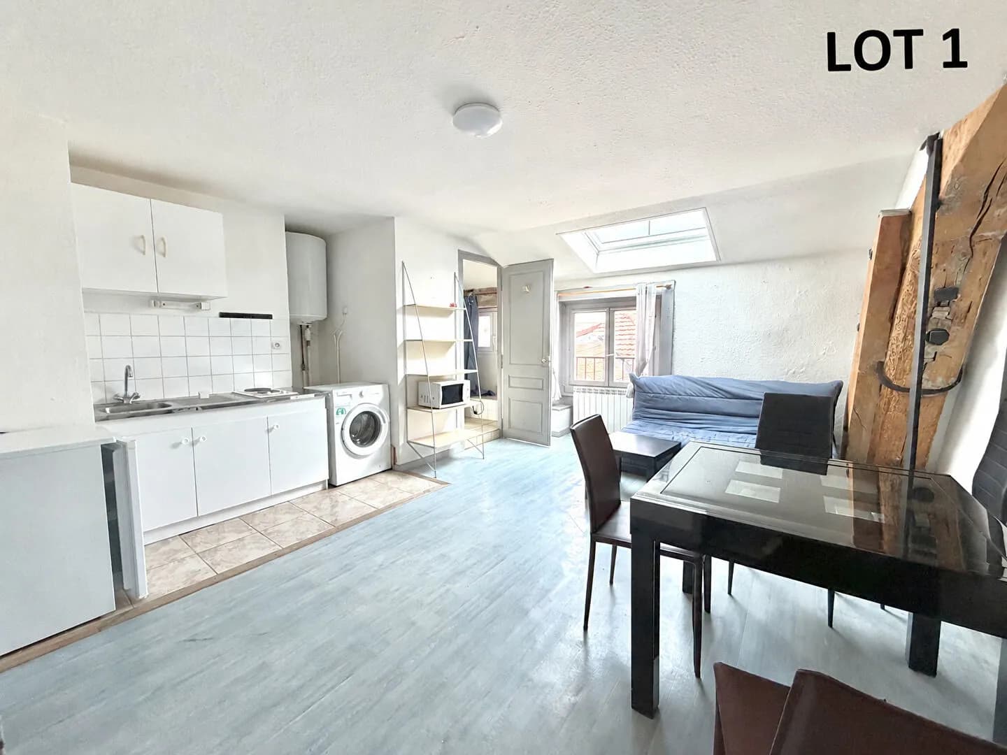 ENSEMBLE IMMOBILIER ? 3 APPARTEMENTS ? DERNIER ÉTAGE ? CENTRE-VILLE - Photo 1