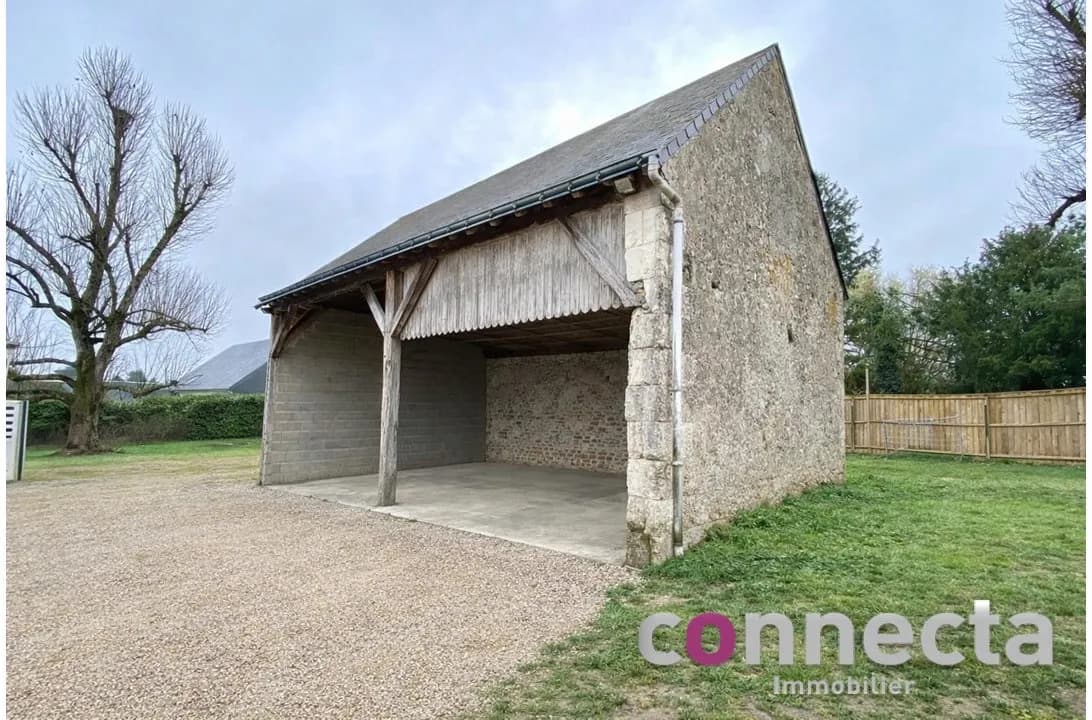 ENSEMBLE IMMOBILIER DE DEUX HABITATIONS A ROCHECORBON - Photo 1
