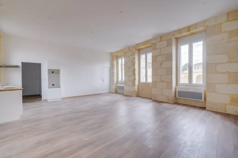 Immeuble mixte de 240m2 - Photo 1