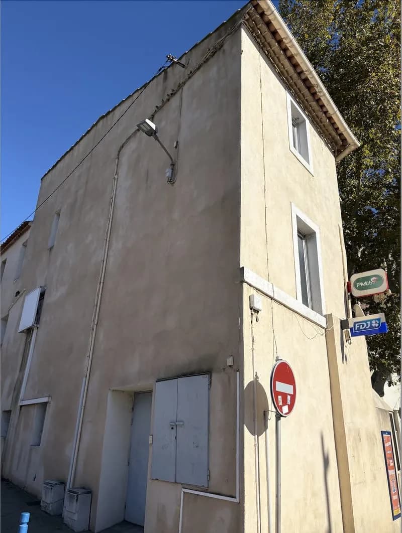 Immeuble en pleine propriété - Photo 1