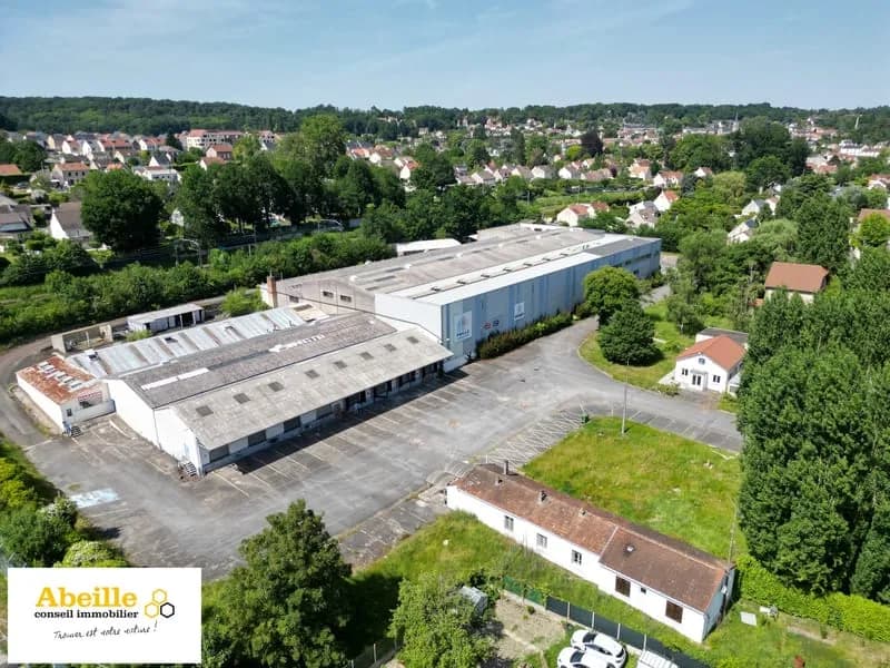 Ensemble immobilier - Photo 1