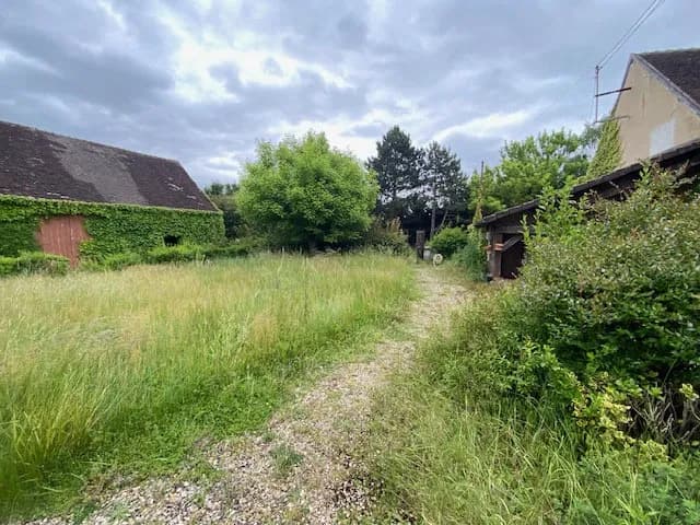 Bel ensemble immobilier composé de trois bâtiments - Photo 1