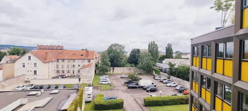 Local à vendre au 4ème étage d'un immeuble de bureaux avec a - Photo 1
