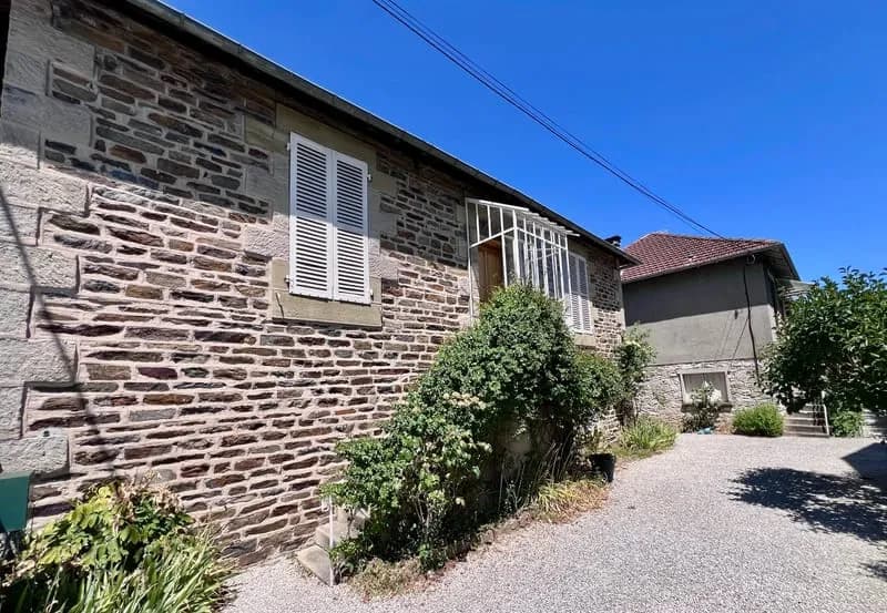 ENSEMBLE IMMOBILIER GUIERLE - Photo 1