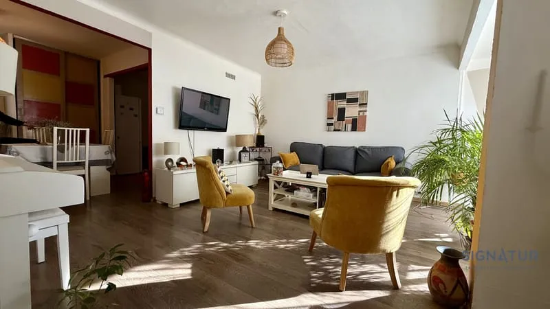 Maison de village 91m2 - Grand garage - Photo 1