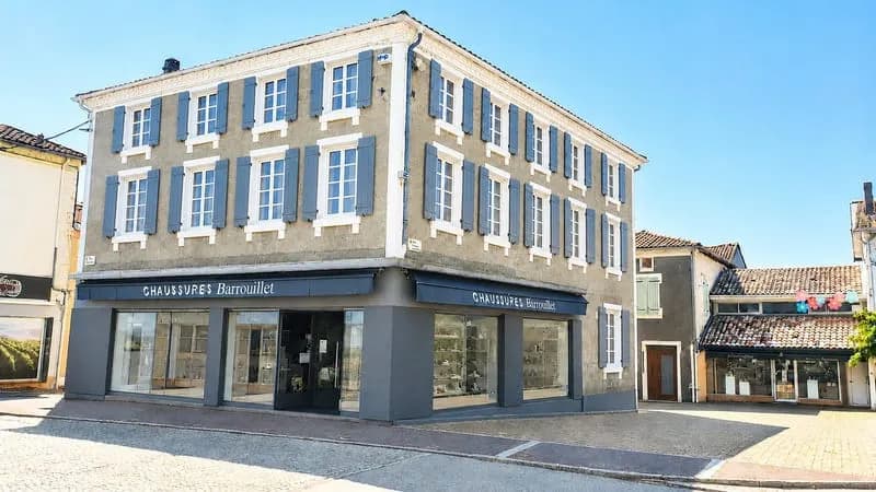 Immeuble de caractère en exclusivité Centre d'Hagetmau - Photo 1