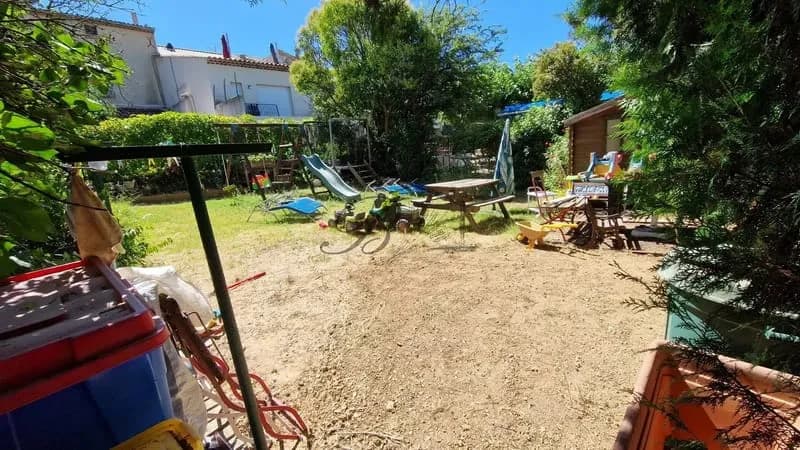 VENTE d'une maison offrant un potentiel de 3 appartements. - Photo 1