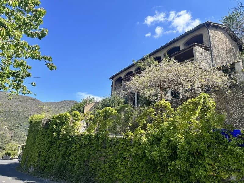 Superbe vue pour cet ensemble immobilier. - Photo 1