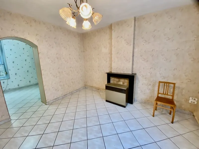 ENSEMBLE IMMOBILIER À VENDRE À MAUBEUGE - Photo 1