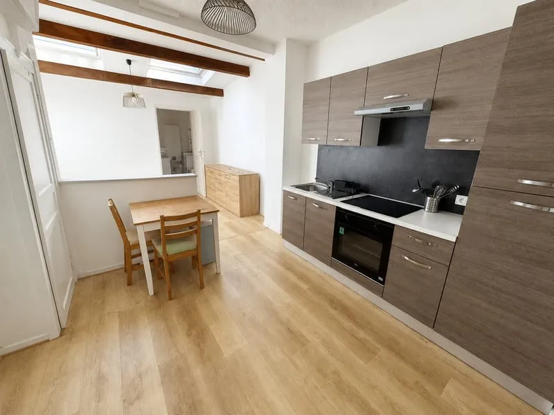 IMMEUBLE DE RAPPORT A DEUX PAS DU CENTRE VILLE ET DES FACULT - Photo 1