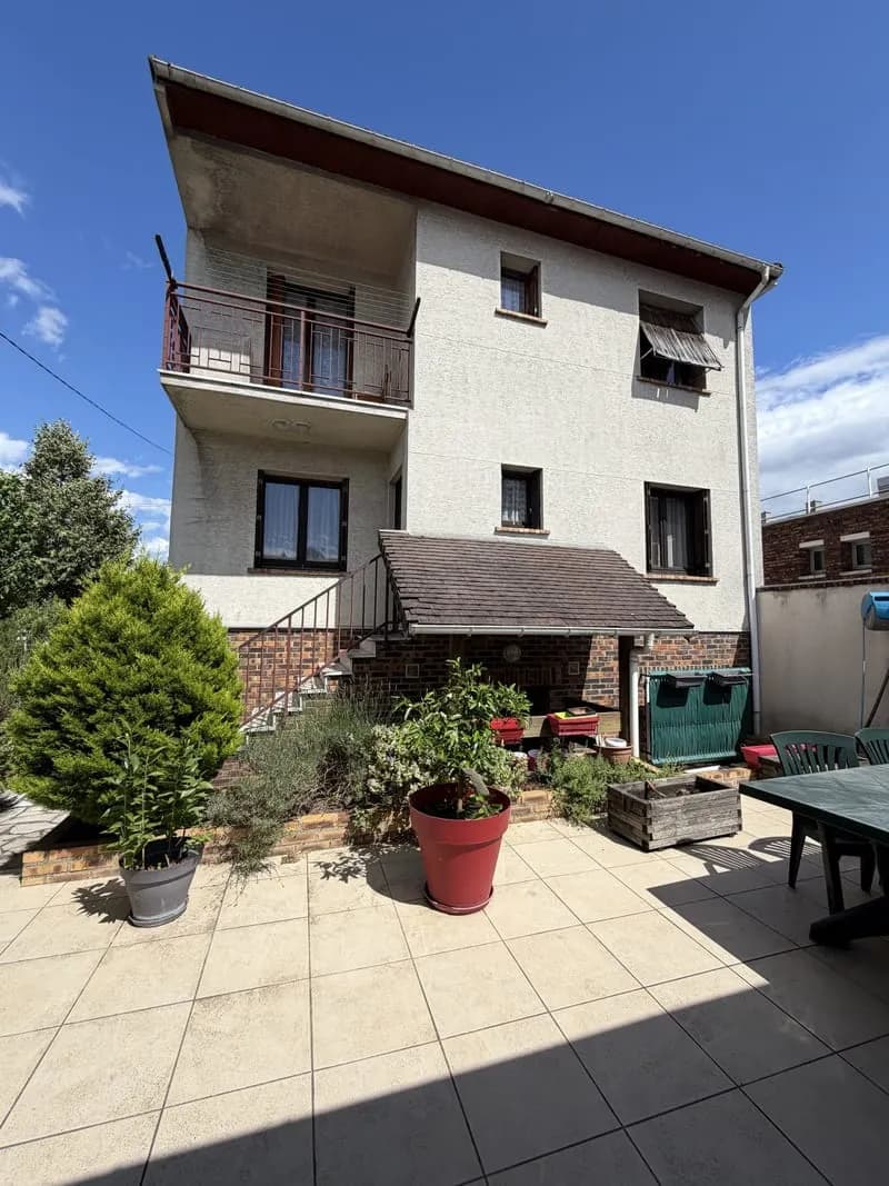 IMMEUBLE DE RAPPORT - 4 LOGEMENTS - FACE GARE - VILLENEUVE L - Photo 1