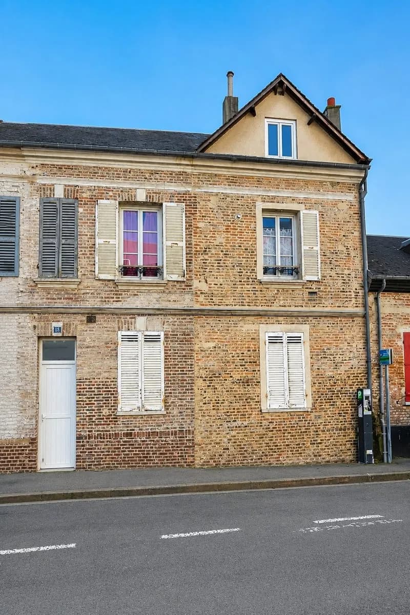 Evreux centre Immeuble de 4 logements - Photo 1