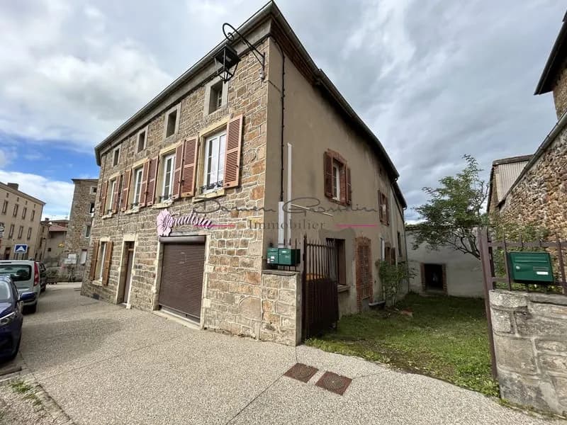 Immeuble avec terrain attenant 42510 - Photo 1