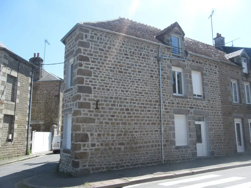 LA FERTE MACE - Photo 1