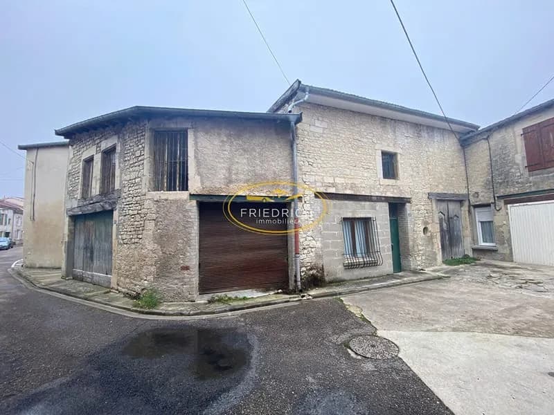 IMMEUBLE AVEC GARAGES - Photo 1