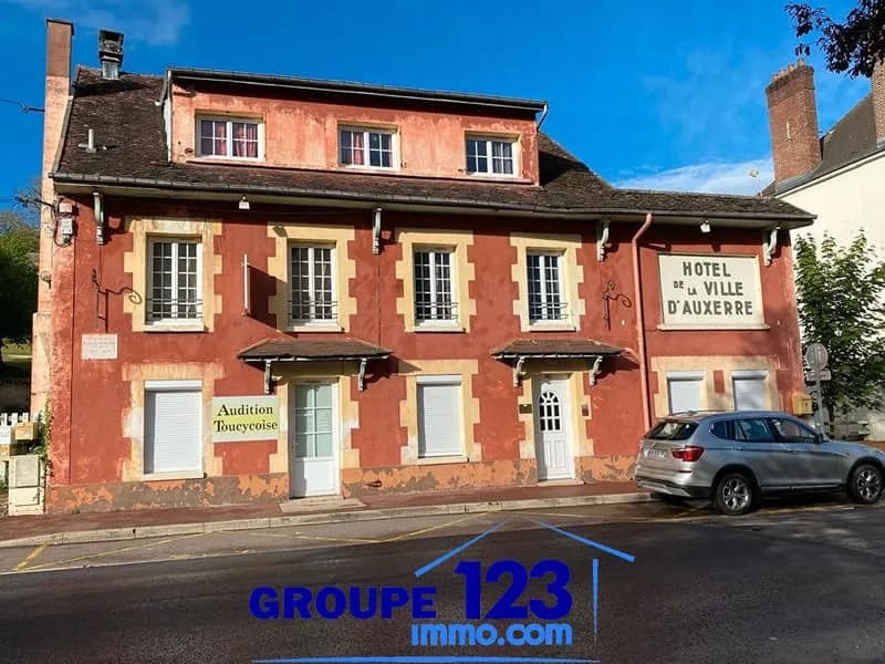 A Toucy! Immeuble de rapport entièrement loué Investisseme - Photo 1