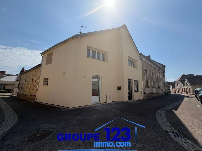Immeuble de rapport entièrement rénové Deux appartements i - Photo 1