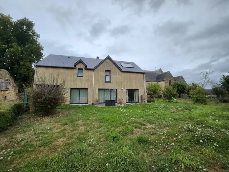 Ensemble immobilier comprenant 2 maisons - Photo 1