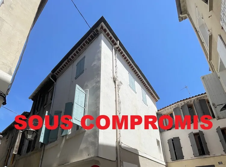 Immeuble - Photo 1
