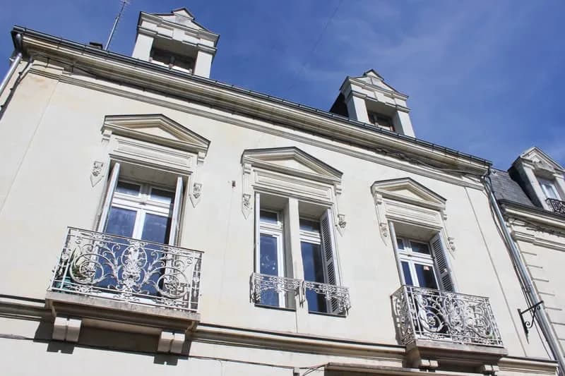 BOURGUEIL - Photo 1