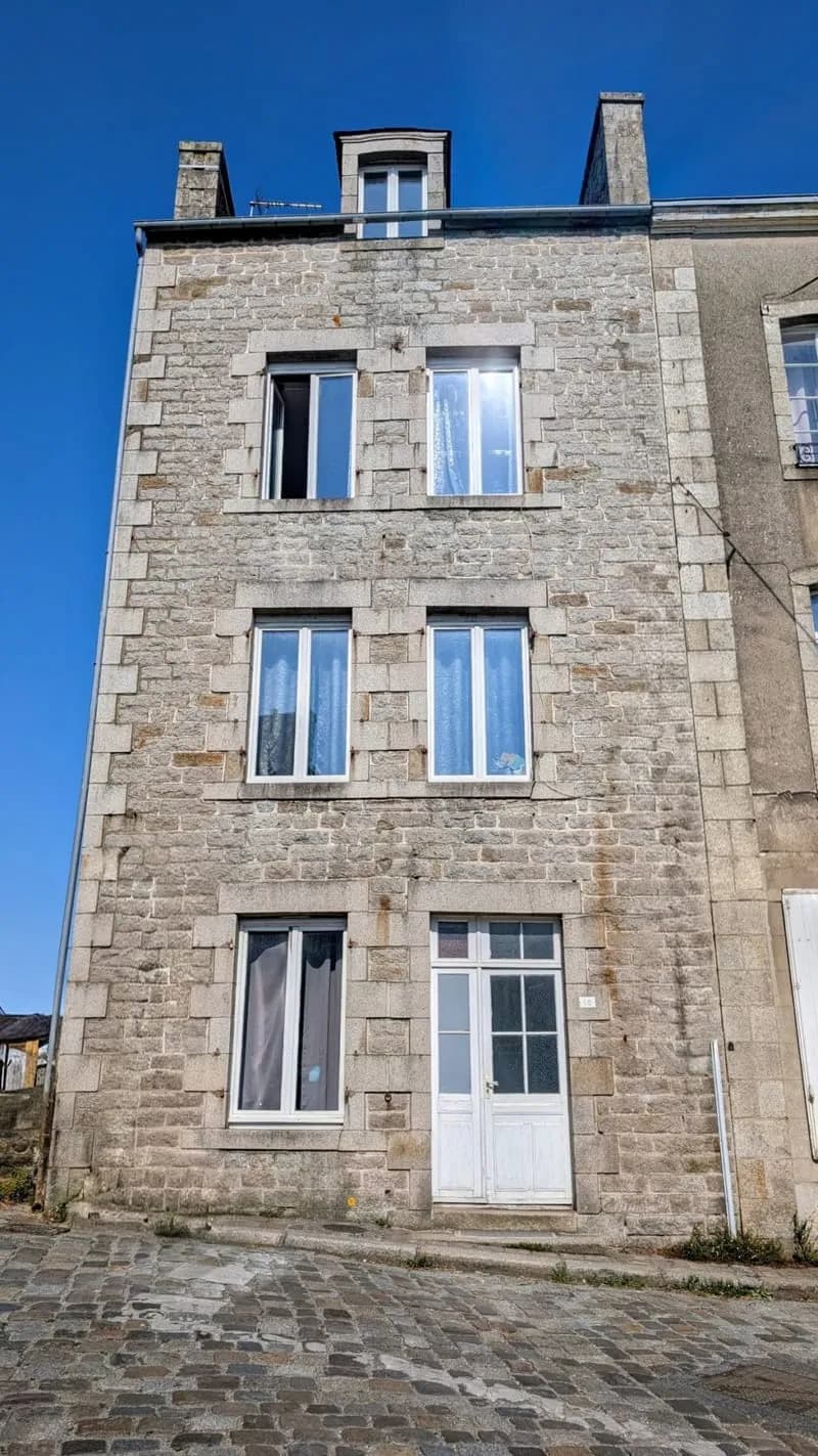 Immeuble de 4 appartements - 75m2 Dinan Centre - Photo 1