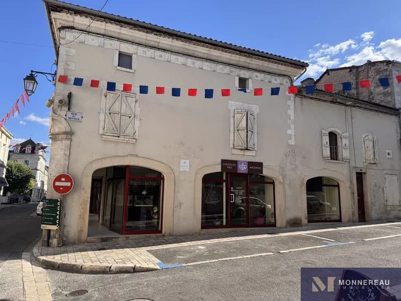 IMMEUBLE DE RAPPORT - Photo 1