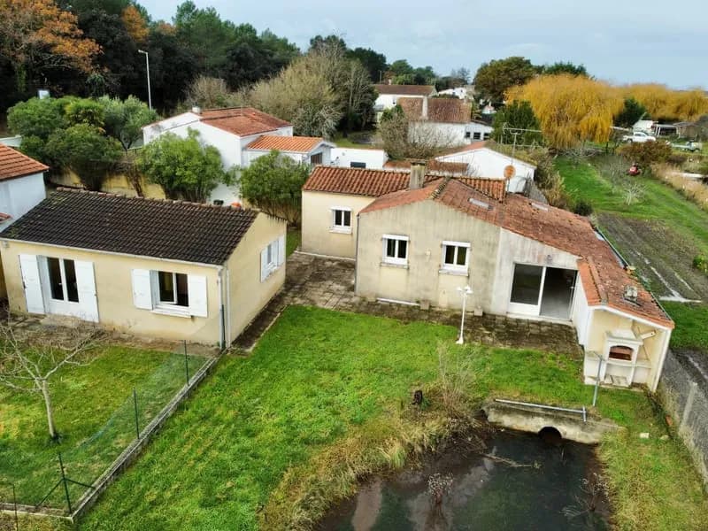Ensemble immobilier vue marais sur terrain ,idéal projet fam - Photo 1