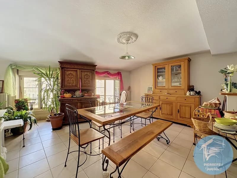 TARARE CENTRE - IMMEUBLE DE RAPPORT R+2 DE 277 M2 - VENDU EN - Photo 1