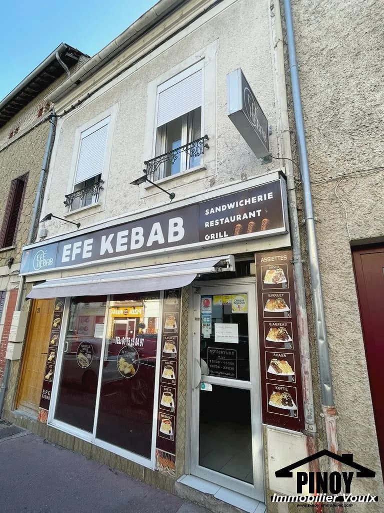 Ensemble immobilier de rapport entièrement loué au coeur de V - Photo 1